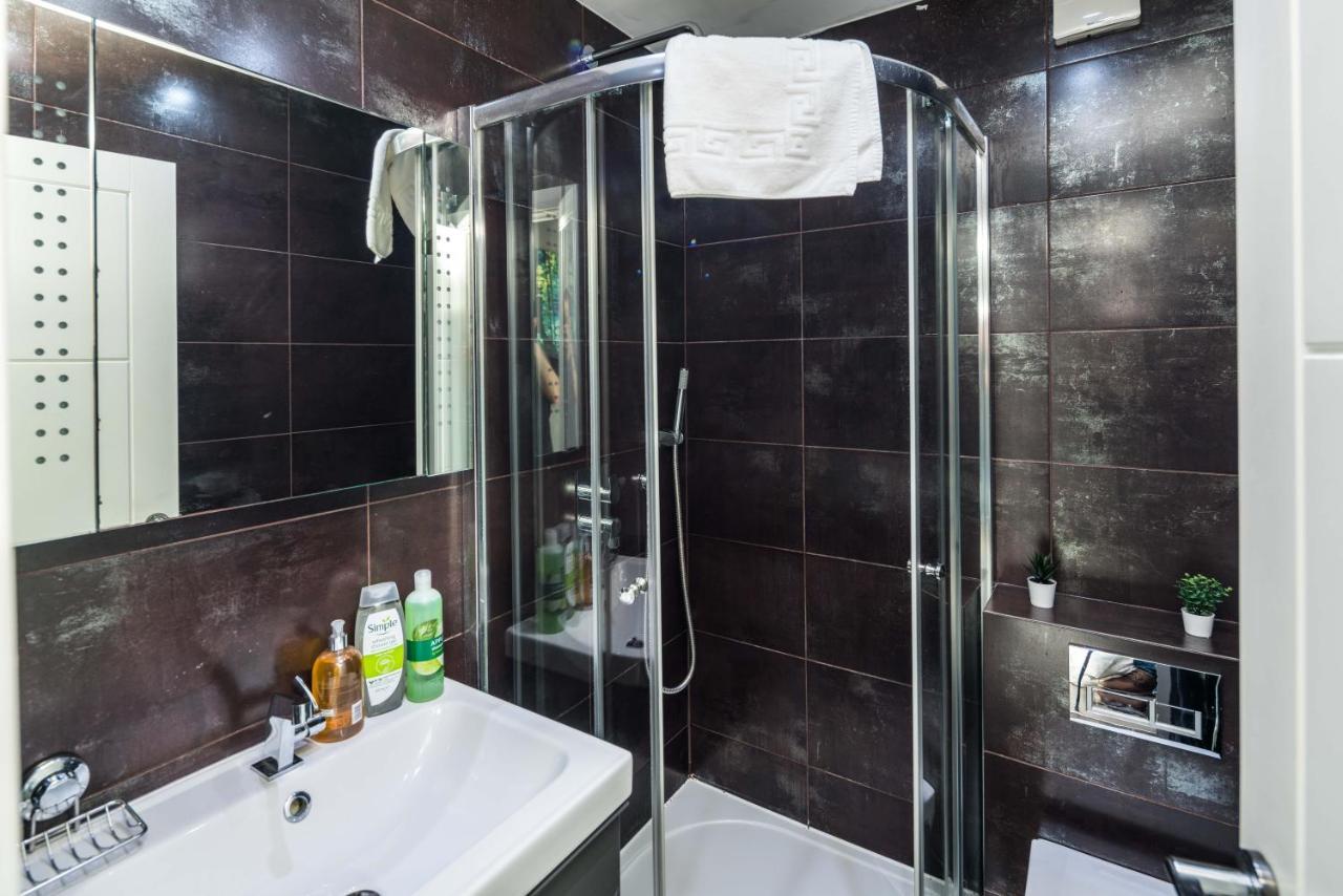 Cumberland 4 Double Bedroom In Pimlico ロンドン エクステリア 写真